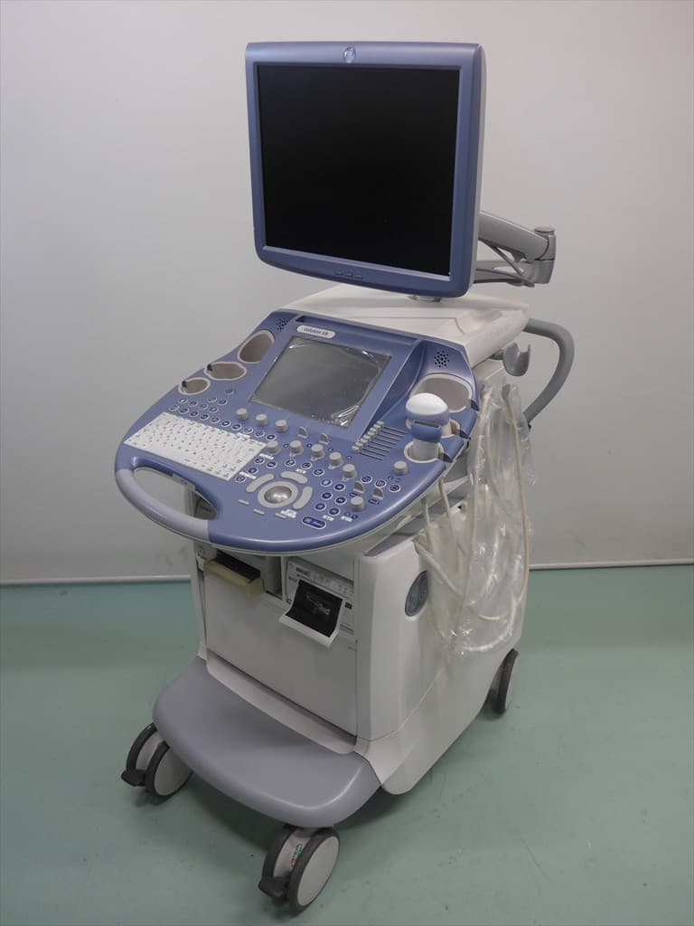 GE Voluson E8 ultrasound machine